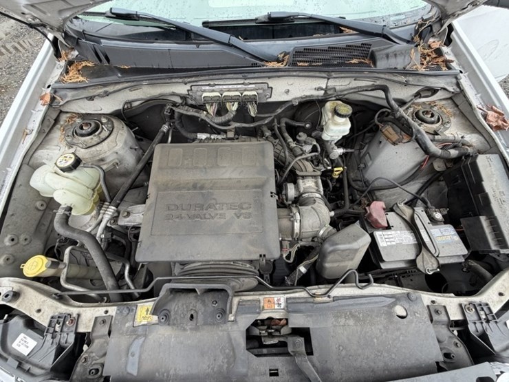 2012-ford-escape-image-12
