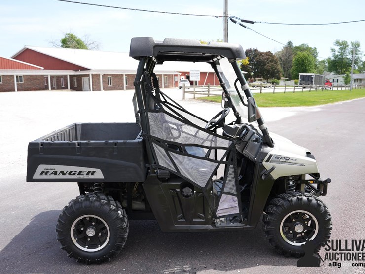 2014-polaris-ranger-800-image-4