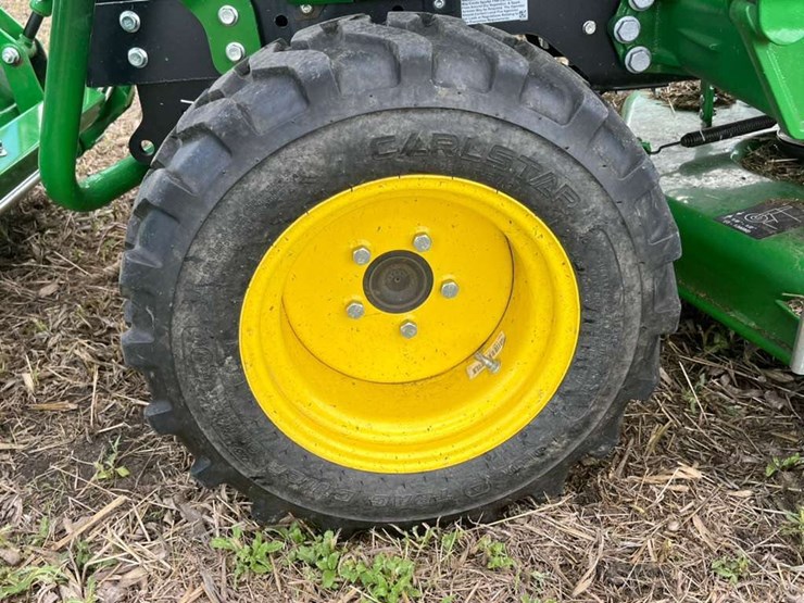 2025-john-deere-2025r-image-74