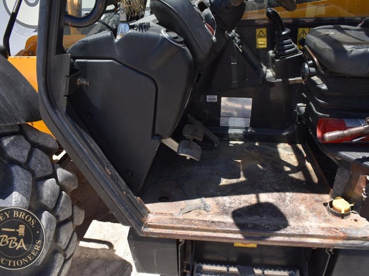 jcb-510-56-image-40