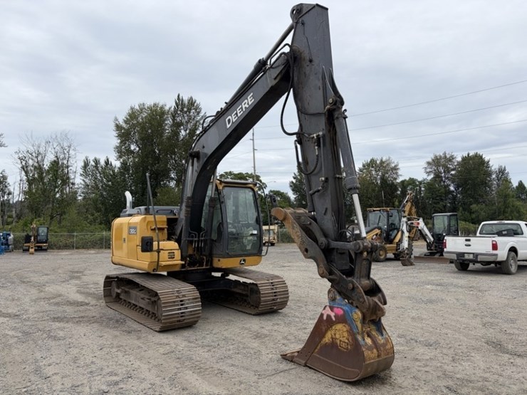 deere-130g-image-2