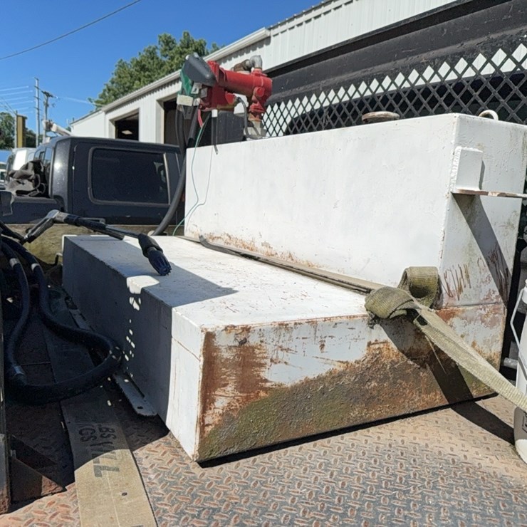 Truck bed fuel tank