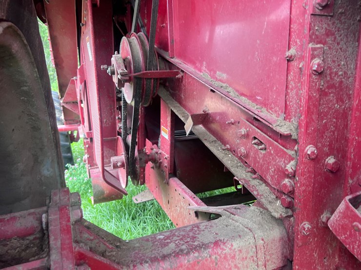 case-ih-2388-image-4