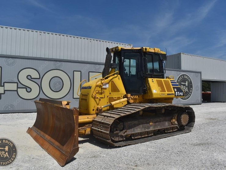 2020-komatsu-d61pxi-24-image-11
