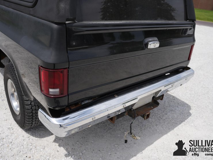 1986-chevrolet-k5-image-18