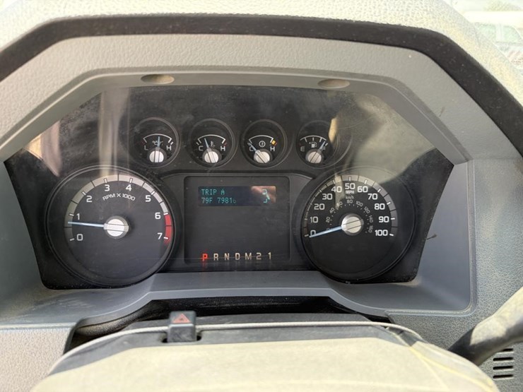 2011-ford-f250-image-17