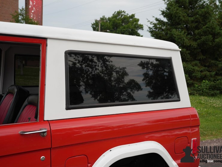 1977-ford-bronco-image-17