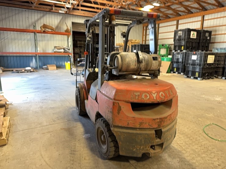 toyota-7fgu42-forklift-image-3