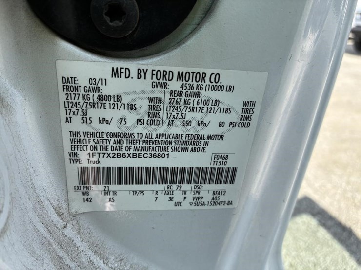 2011-ford-f250-image-22