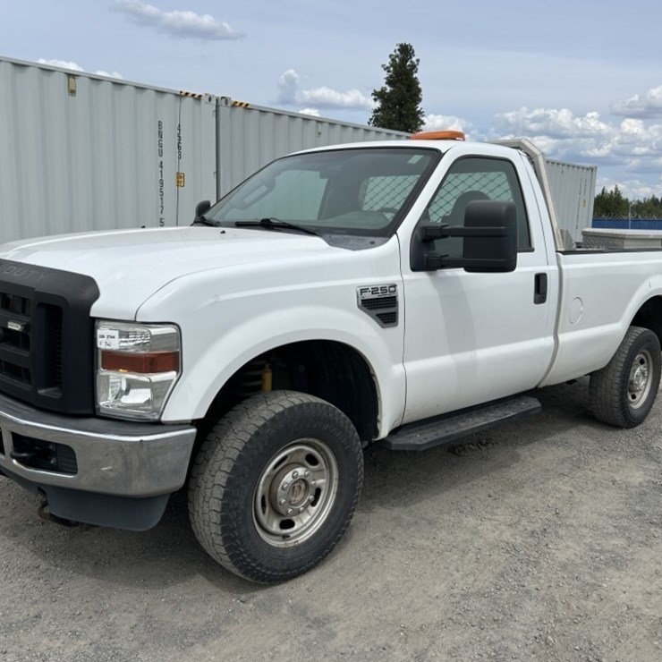2010 FORD F250 XL