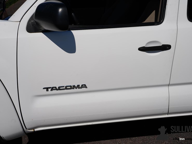 2006-toyota-tacoma-image-17