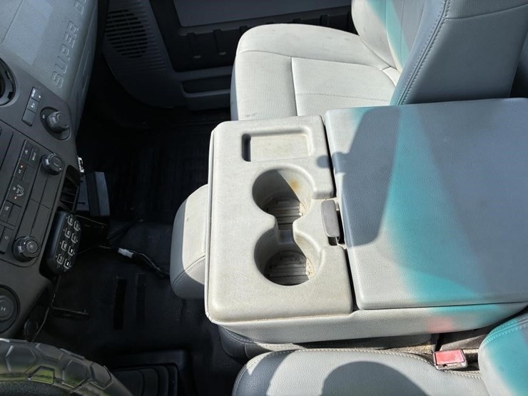 2011-ford-f250-image-21