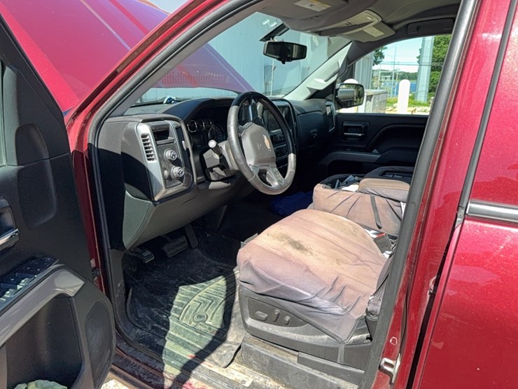 2014-chevrolet-1500-image-18