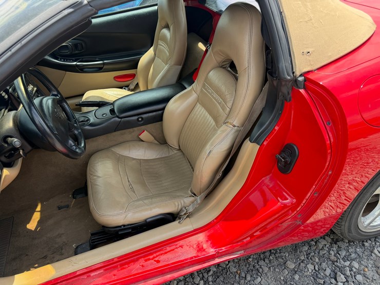 #47184-•-2001-chevrolet-corvette-convertible-1g1yy32gx15121283-inv#47184-image-45