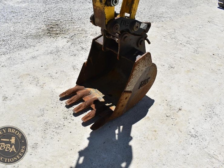 2016-komatsu-pc55mr-5-image-21