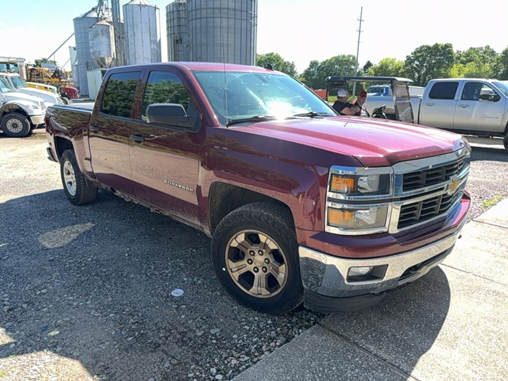 2014-chevrolet-1500-image-3