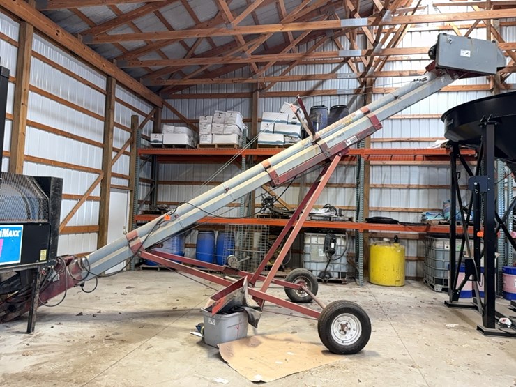 friesen-1208-25-portable-belt-conveyor-image-1