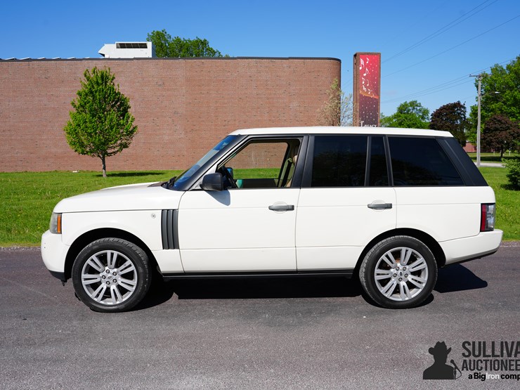2010-land-rover-range-rover-hse-image-8