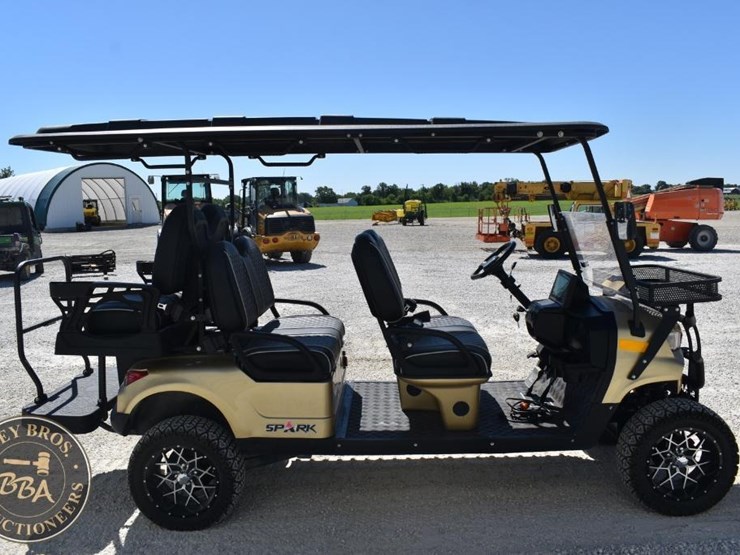 2024-spark-limousine-46045-image-10