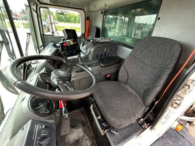 2020-mack-terrapro-tri/a-garbage-truck-1m2te1gc0lm-image-21