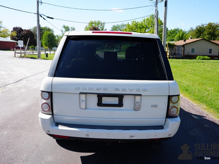 2010-land-rover-range-rover-hse-image-6