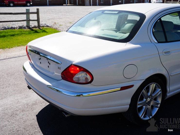 run-#248---2003-jaguar-xtype-sedan-image-20