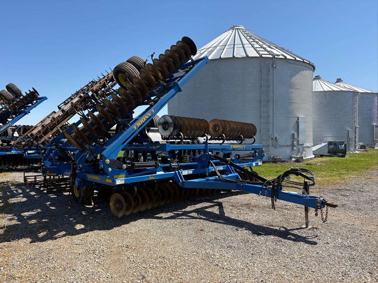 2024-landoll-877-image-5