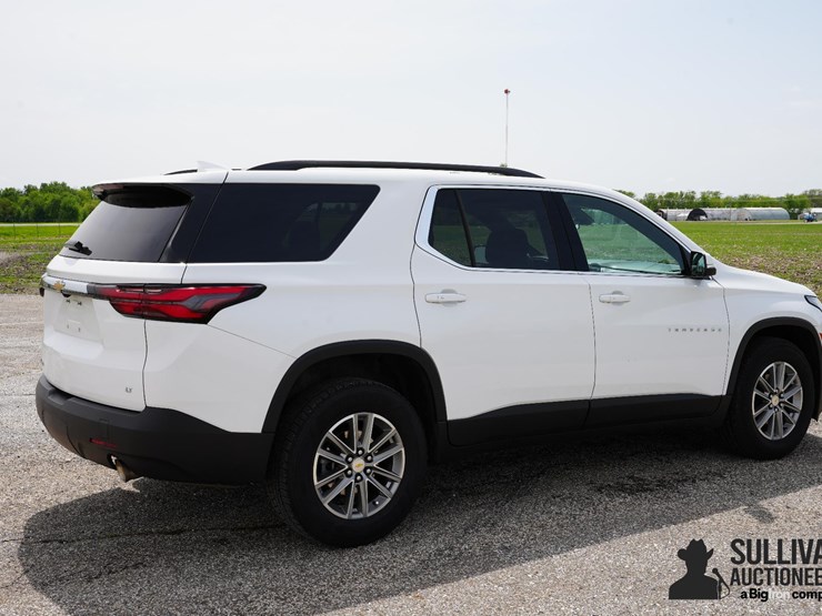 2023-chevrolet-traverse-image-5