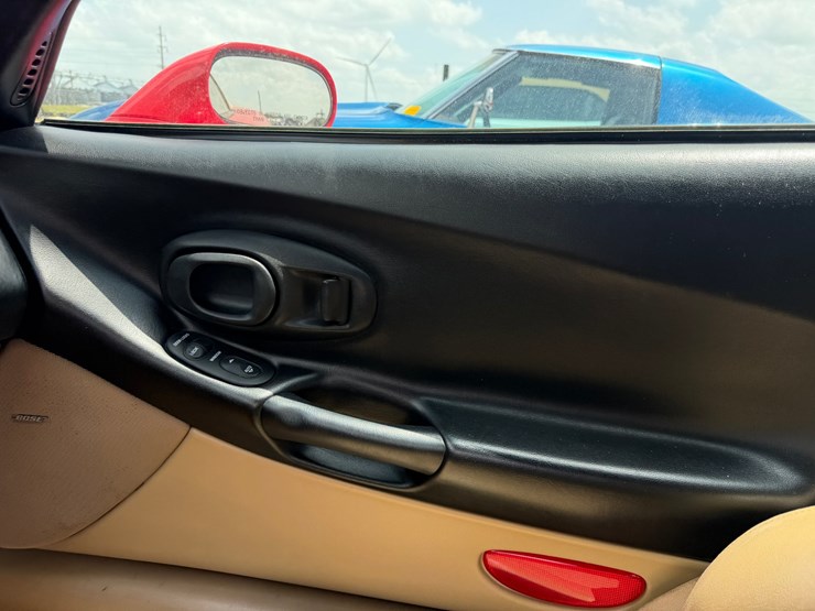 #47184-•-2001-chevrolet-corvette-convertible-1g1yy32gx15121283-inv#47184-image-51