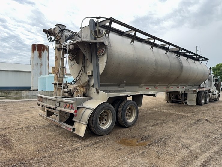 hensley-bulk-body-trailer-image-5