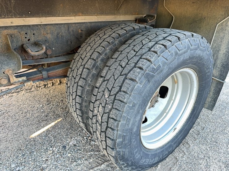 2016-ford-f350-image-14
