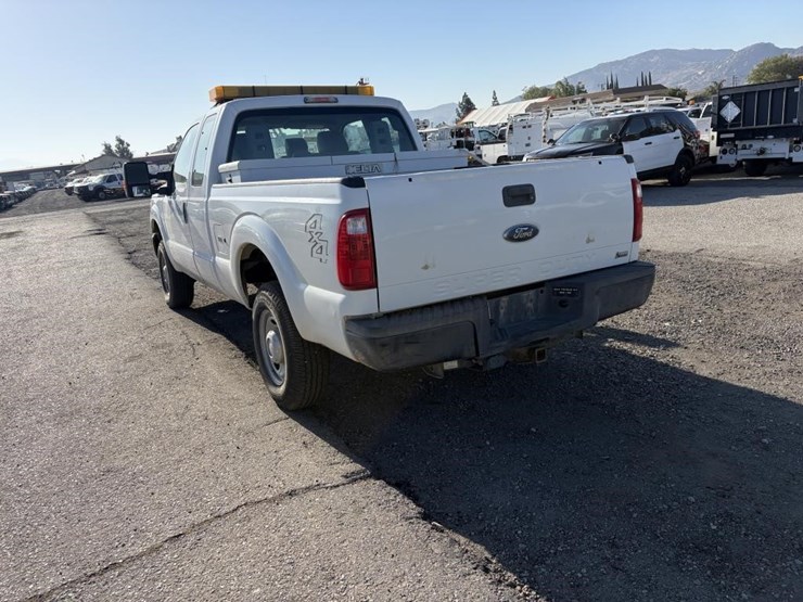 2011-ford-f250-image-4