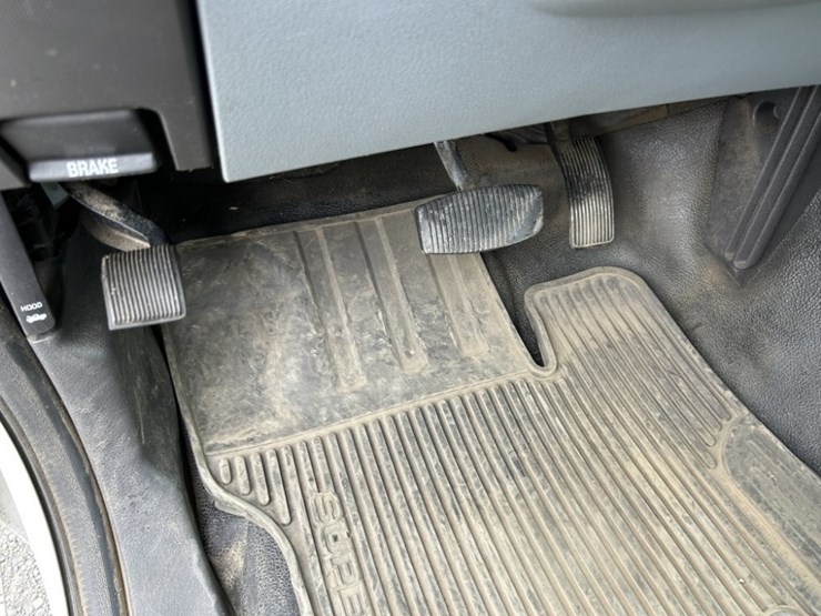 2012-ford-f350-sd-image-27