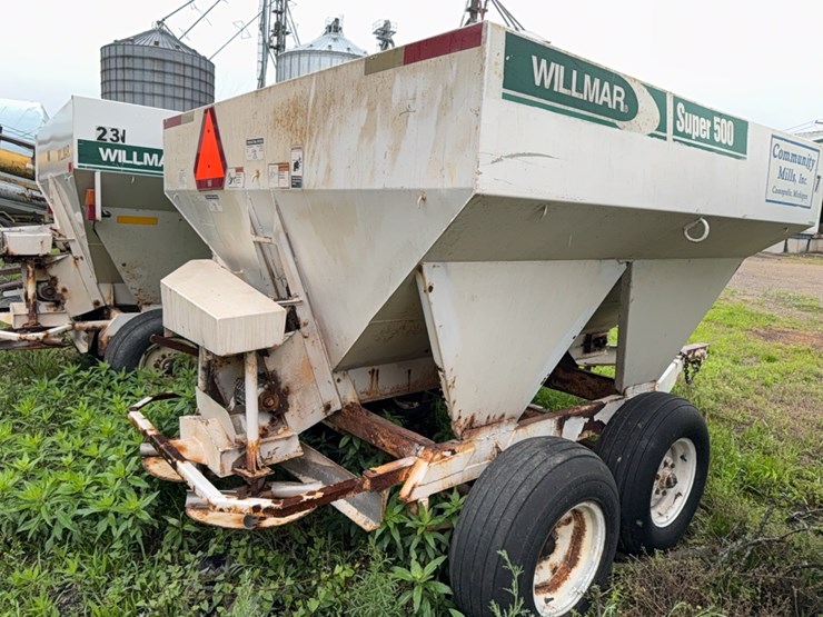 wilmar-pull-type-dry-fert.-spreader-image-7