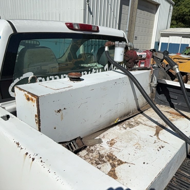 Truck bed fuel tank