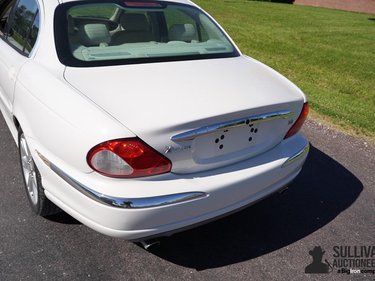 run-#248---2003-jaguar-xtype-sedan-image-18