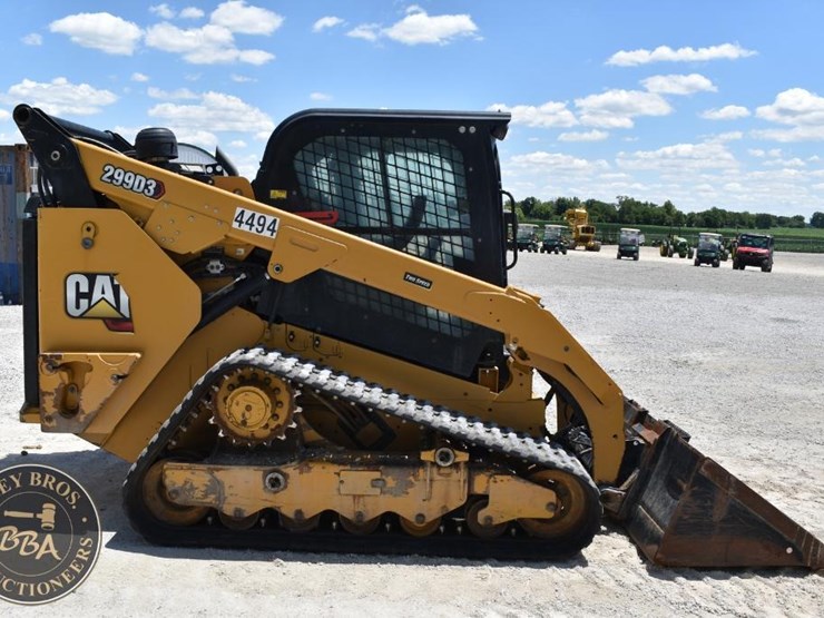 2023-caterpillar-299d3-image-6