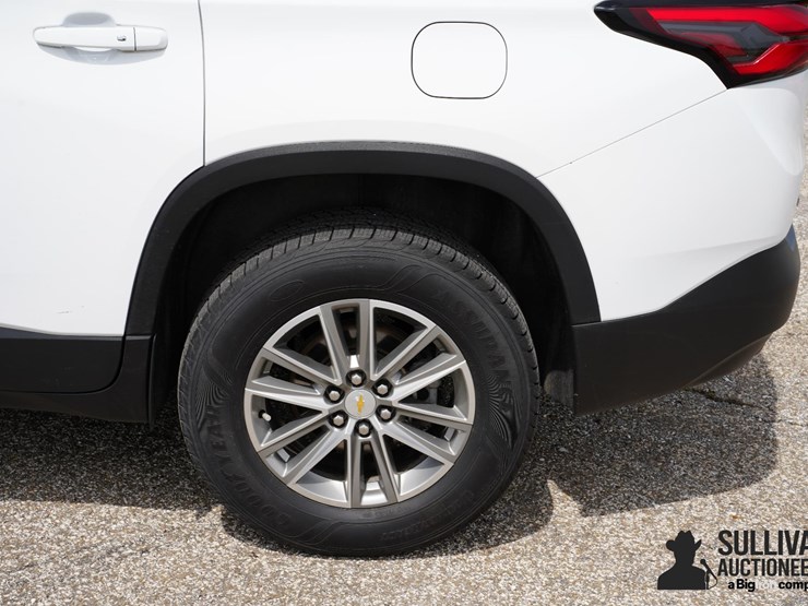 2023-chevrolet-traverse-image-20