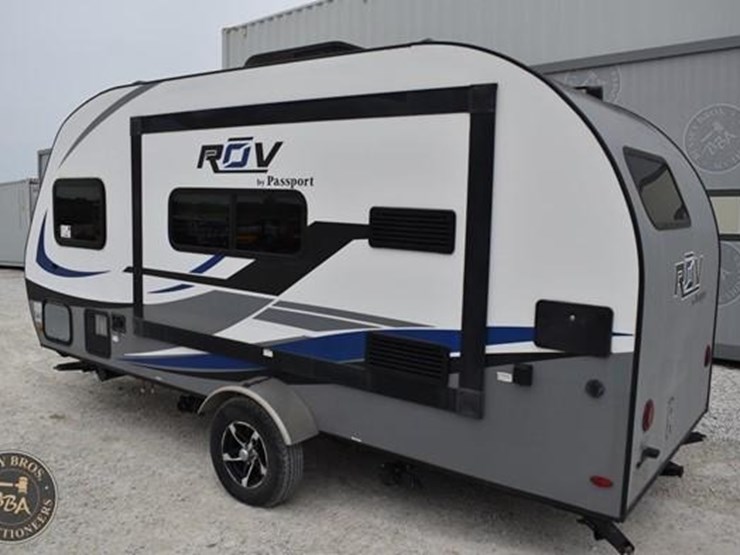 2018-keystone-rv-co-passport-rov-170rkrv-46269-image-3