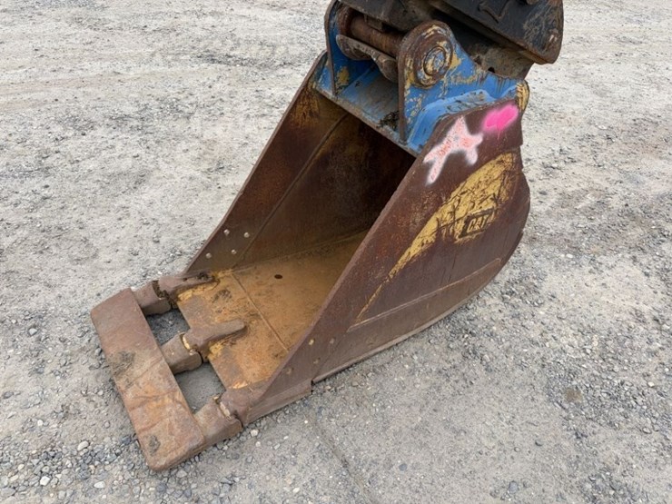 deere-130g-image-12