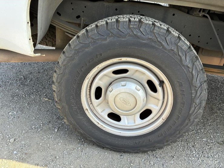 2011-ford-f250-image-7
