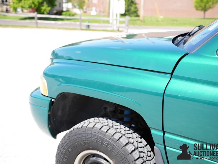 1999-dodge-ram-2500-image-13