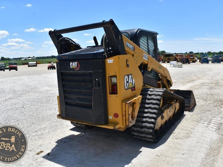 2023-caterpillar-299d3-image-15