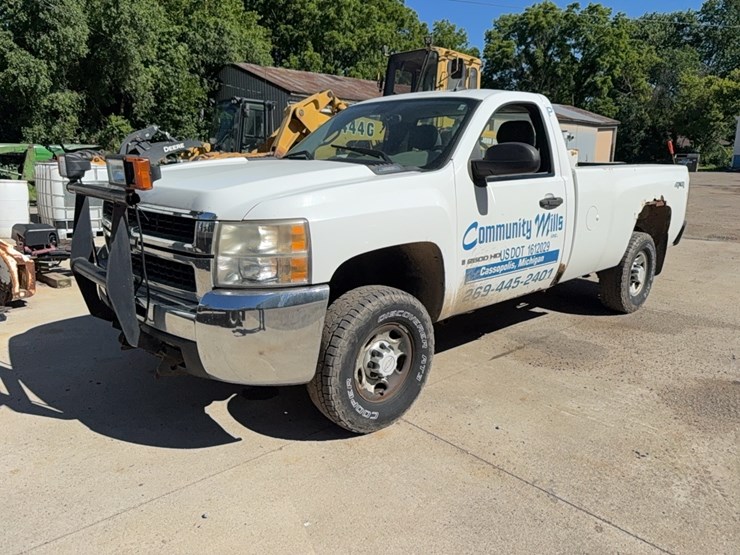 2008-chevrolet-2500-image-1