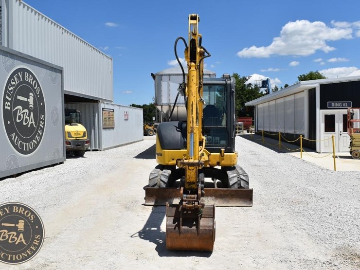 2016-komatsu-pc55mr-5-image-8