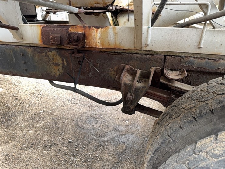 2000-case-ih-4700-image-18