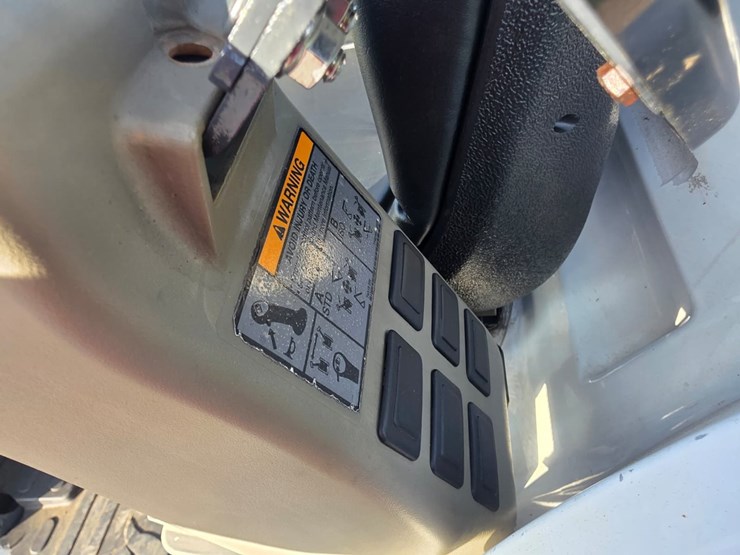 bobcat-e26-image-24