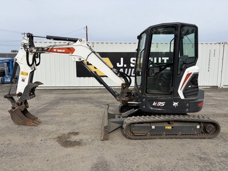 2023-bobcat-e35-image-7