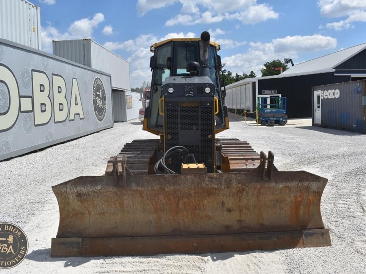 2022-deere-650k-lgp-image-15
