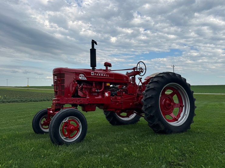 #5588-•-farmall-m-ta-image-1